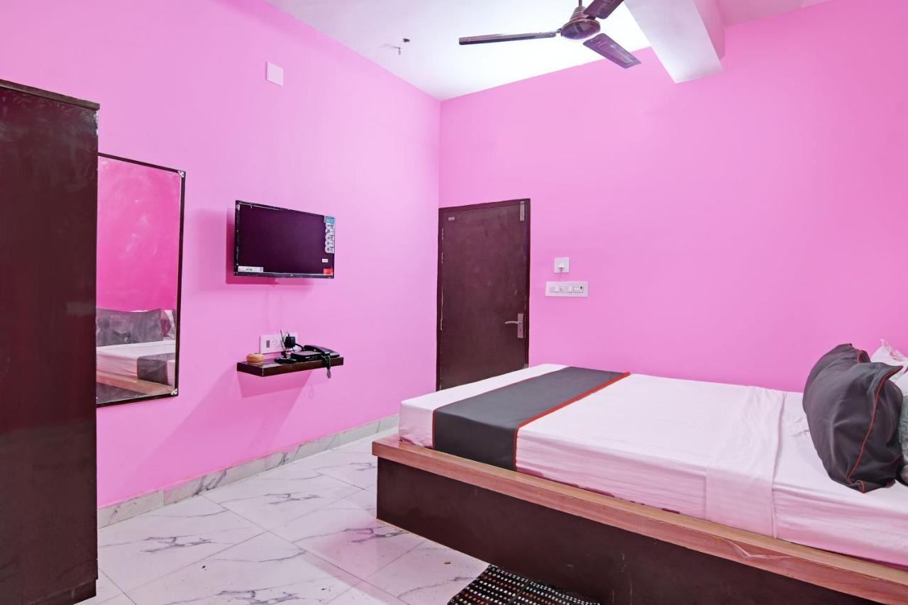 Collection O Shyamali Guest House Kolkata Luaran gambar